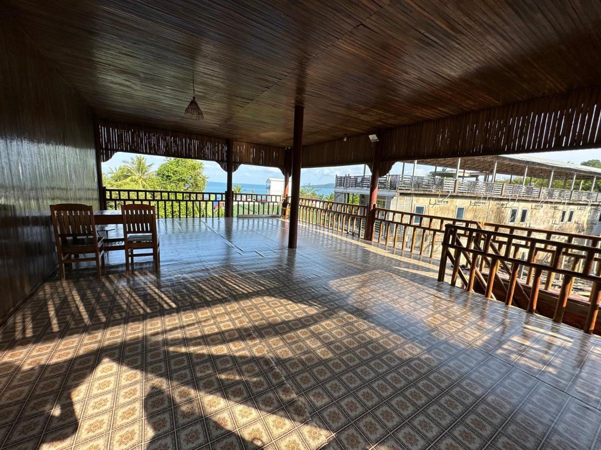 Koh Rong Boutique Wooden Hotell Eksteriør bilde